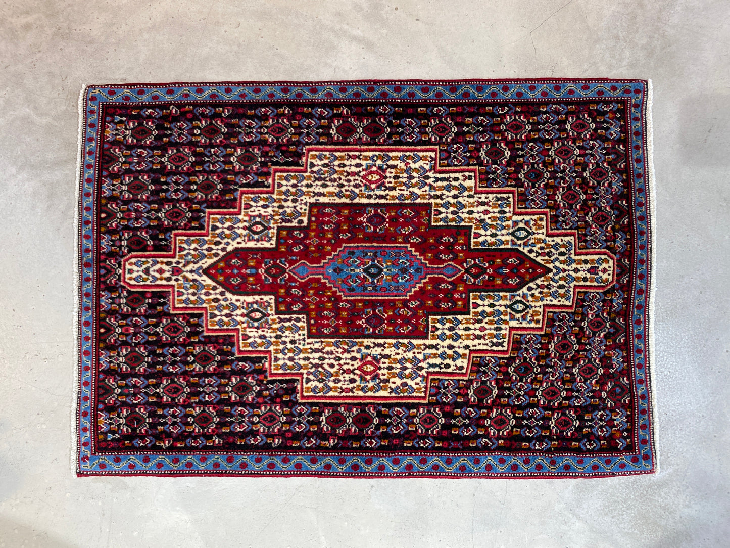 Tribal Rug 40368