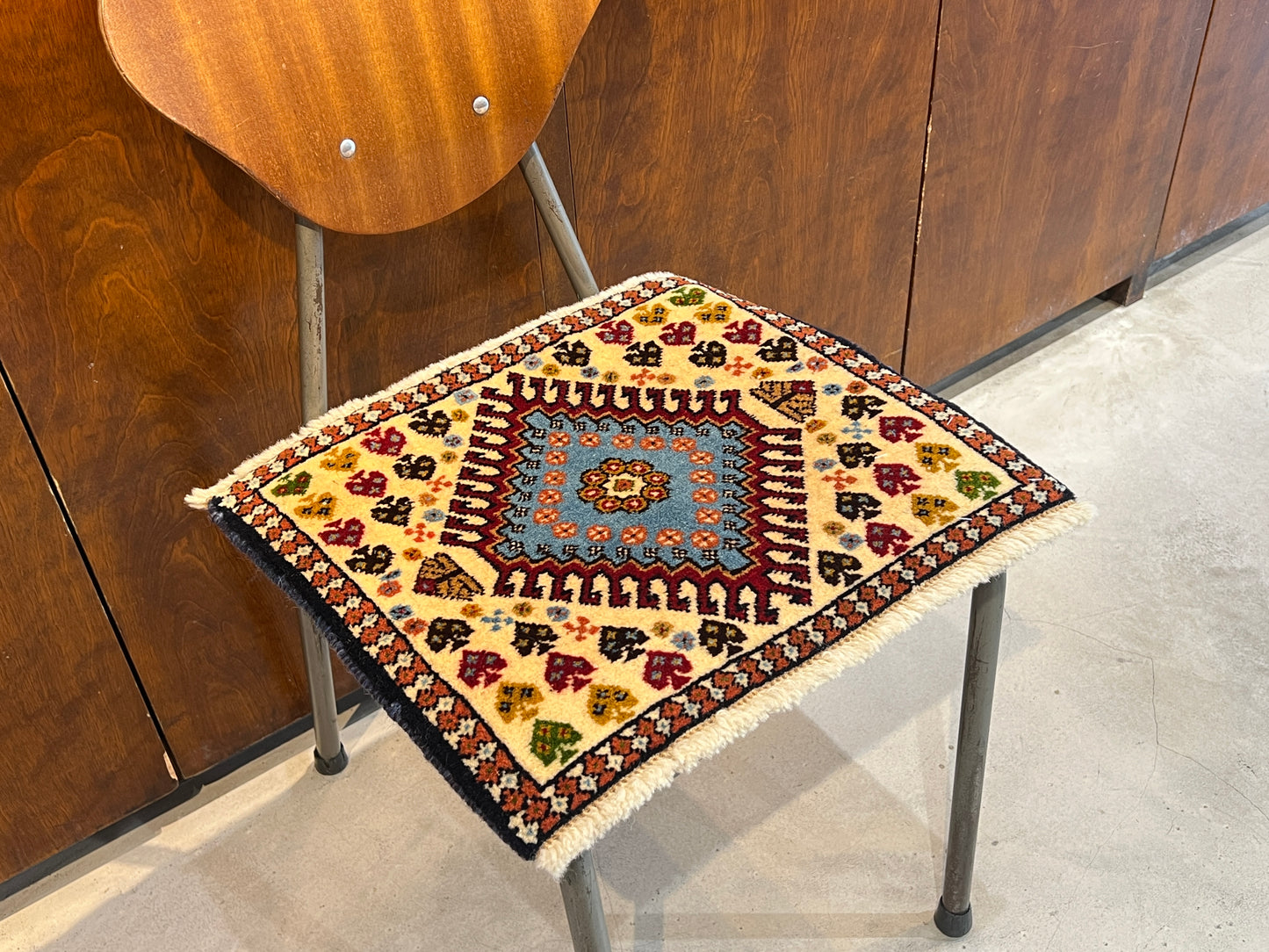 Tribal Rug 40536