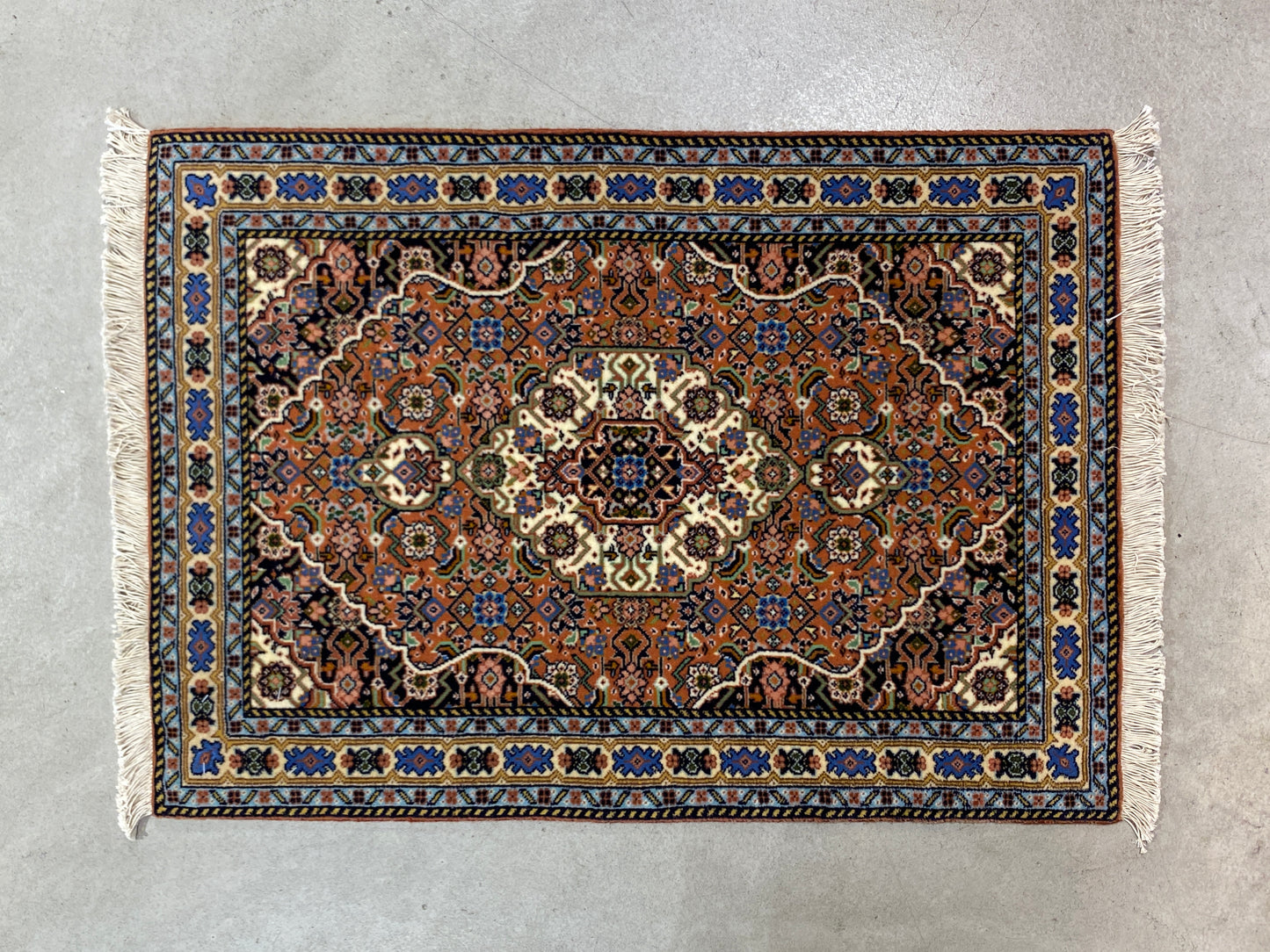 Persian Rug 41114