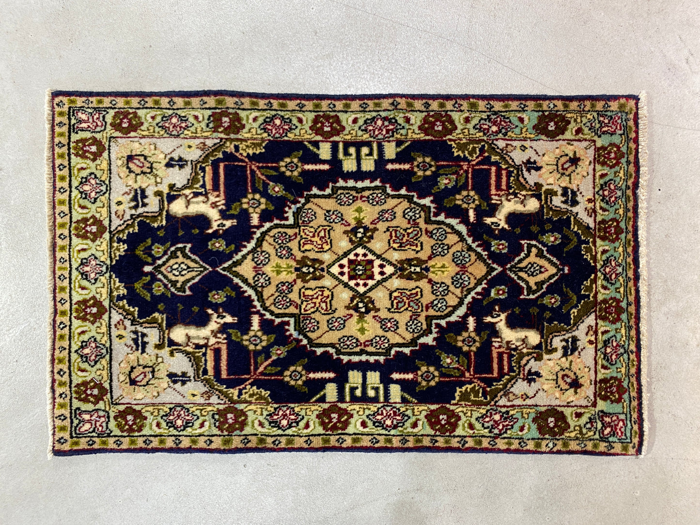 Persian Rug 41170