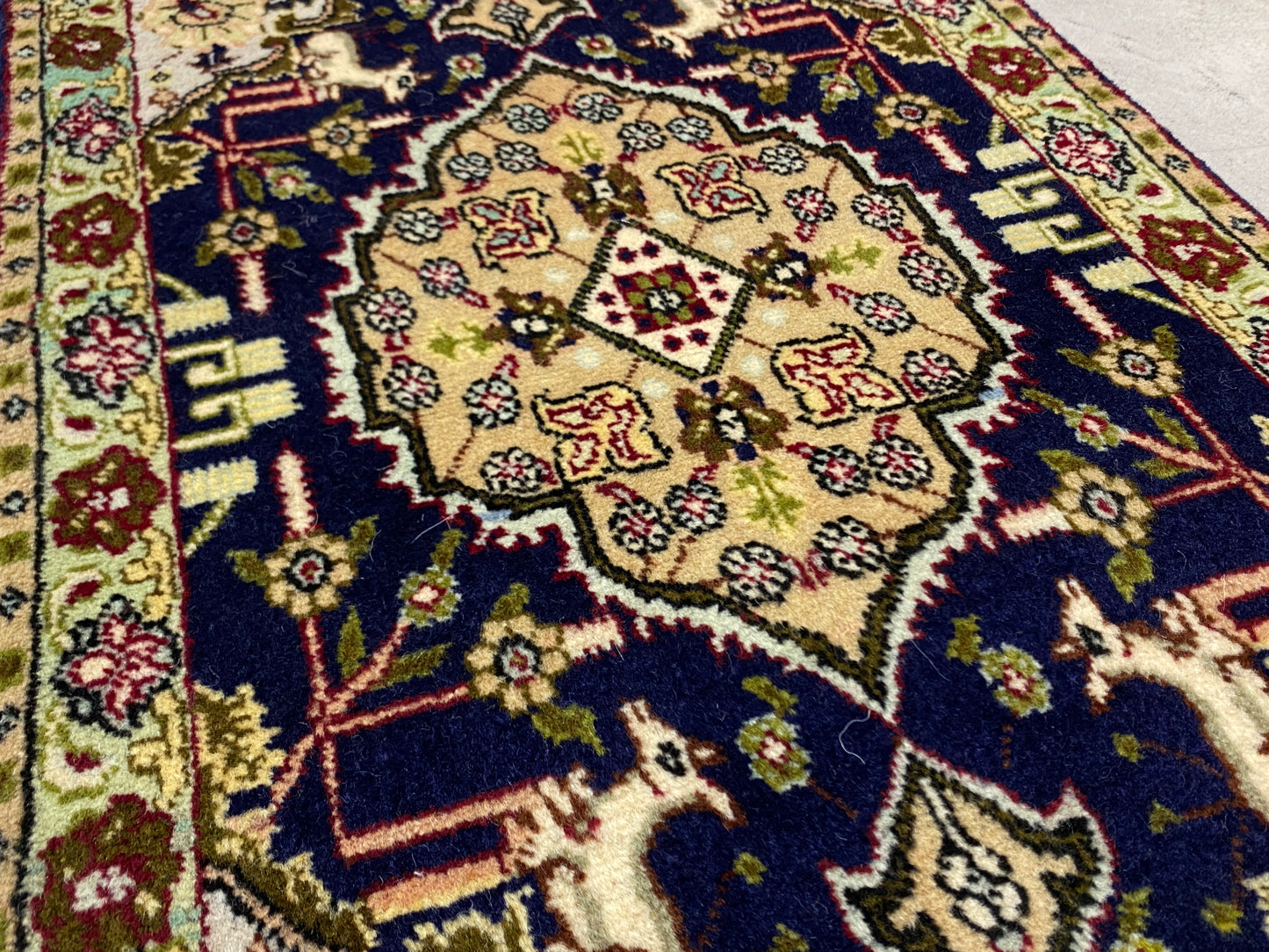 Persian Rug 41170