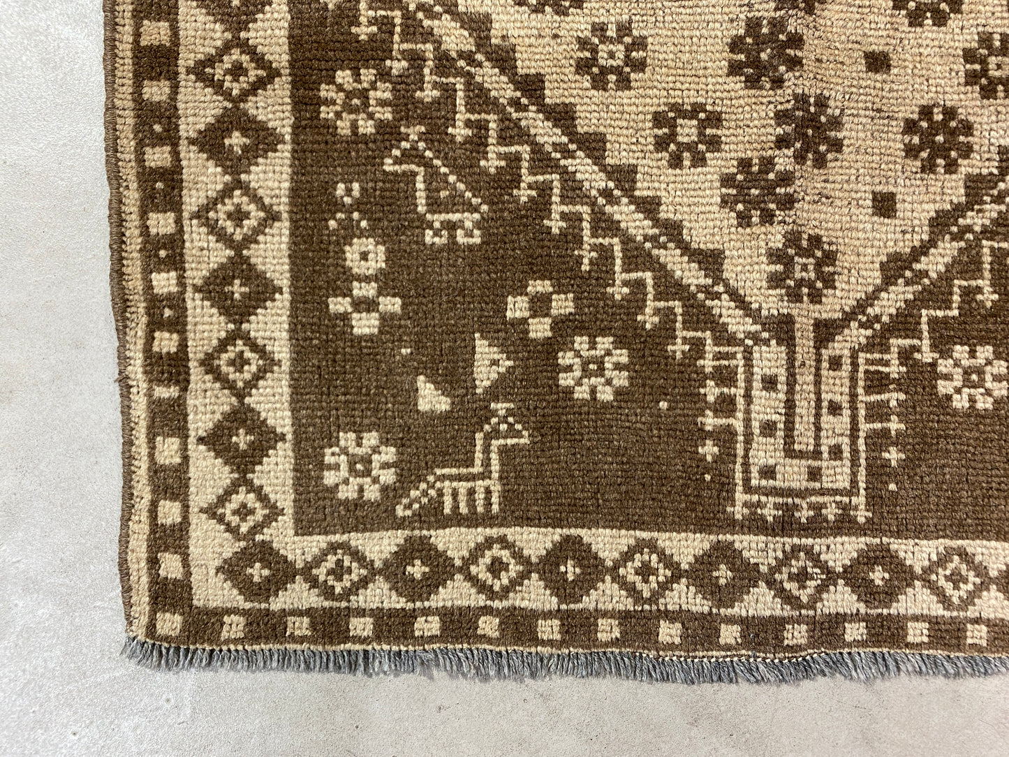 Tribal Rug 74537