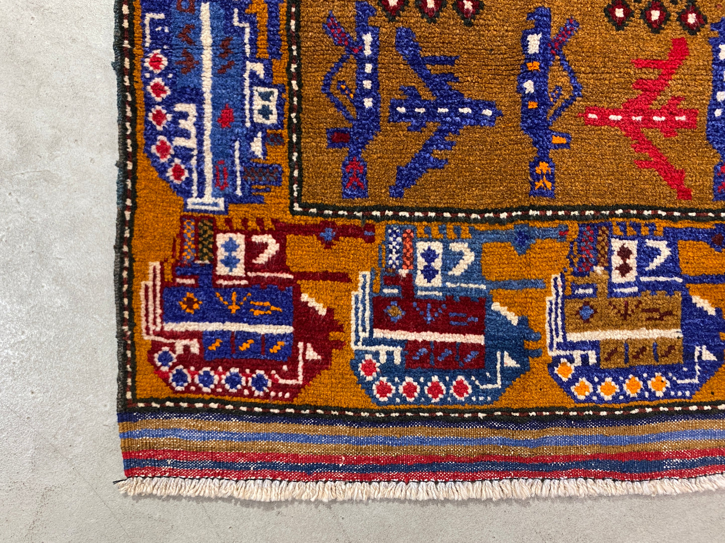 Tribal Rug 84313