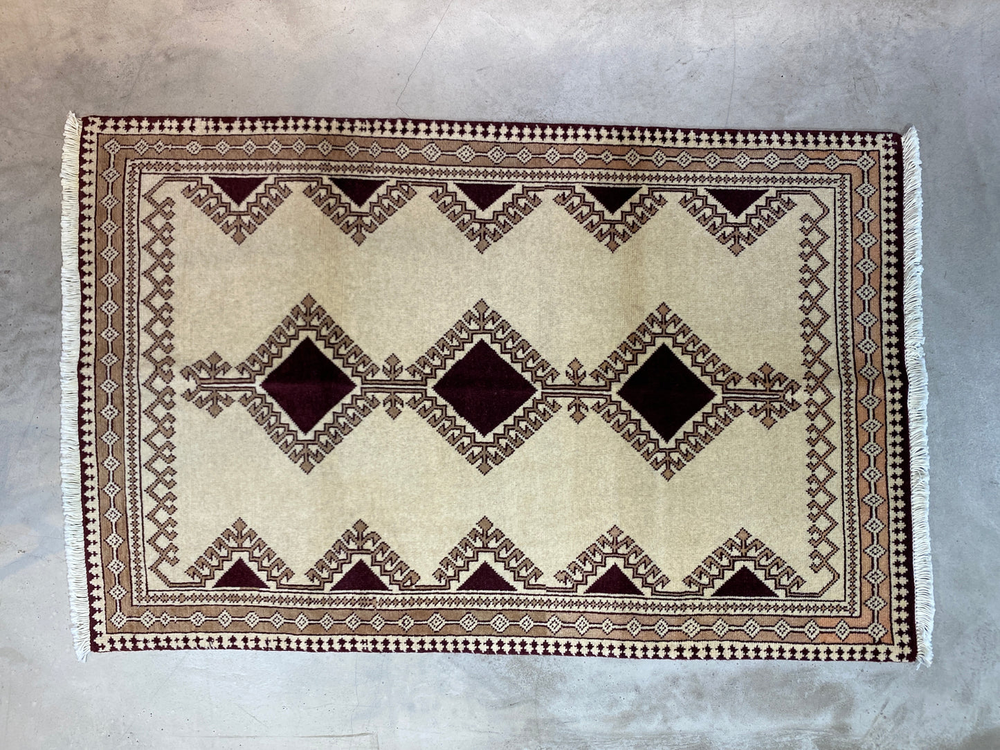 Tribal Rug 981685