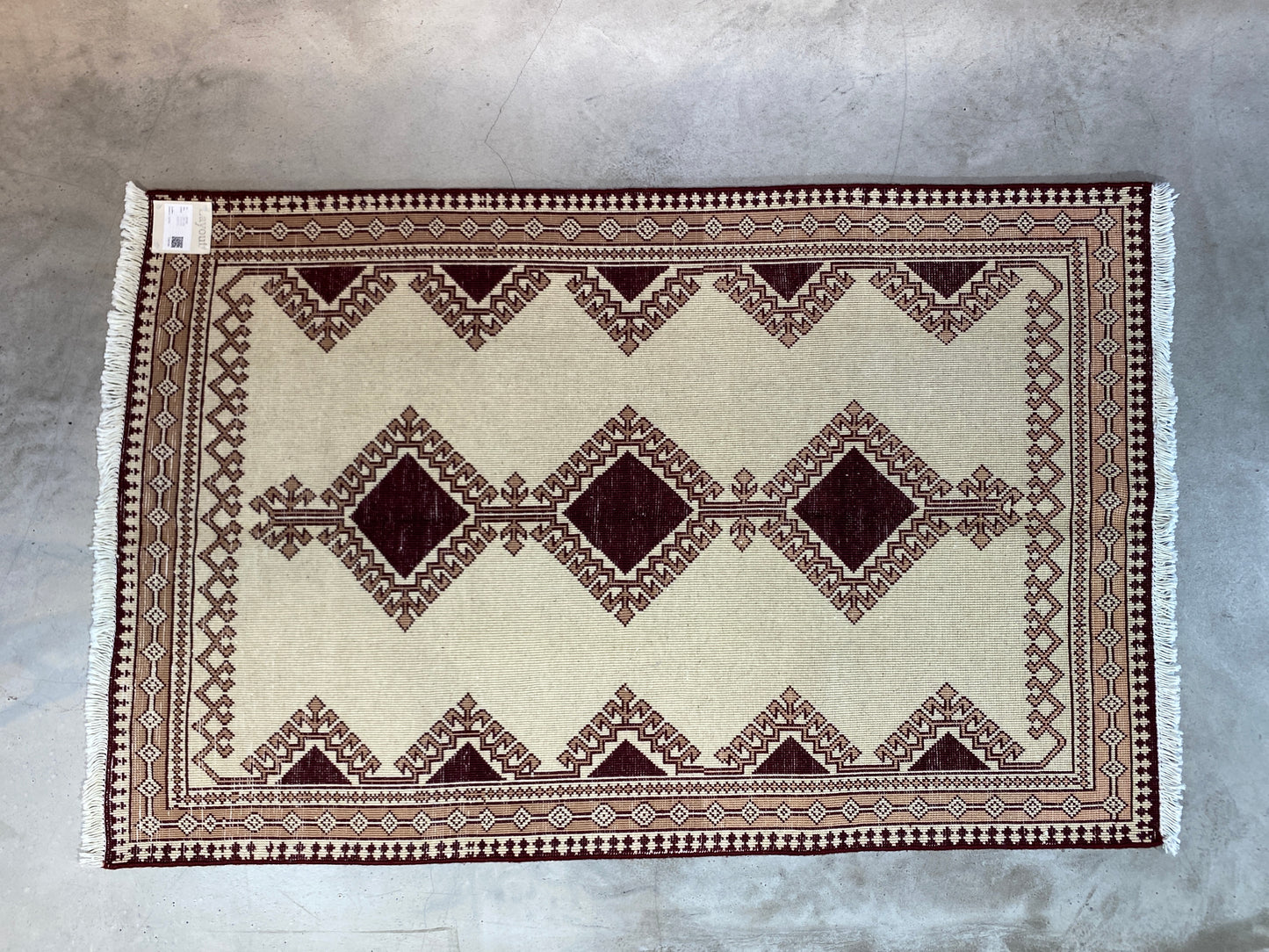 Tribal Rug 981685