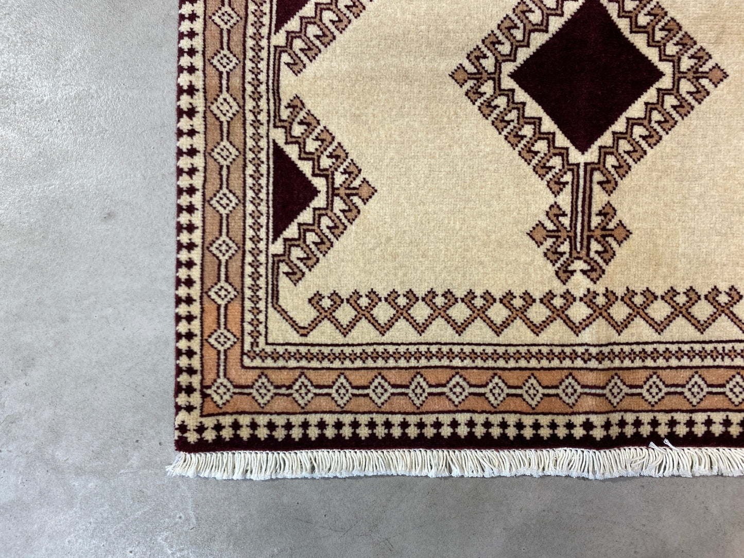 Tribal Rug 981685