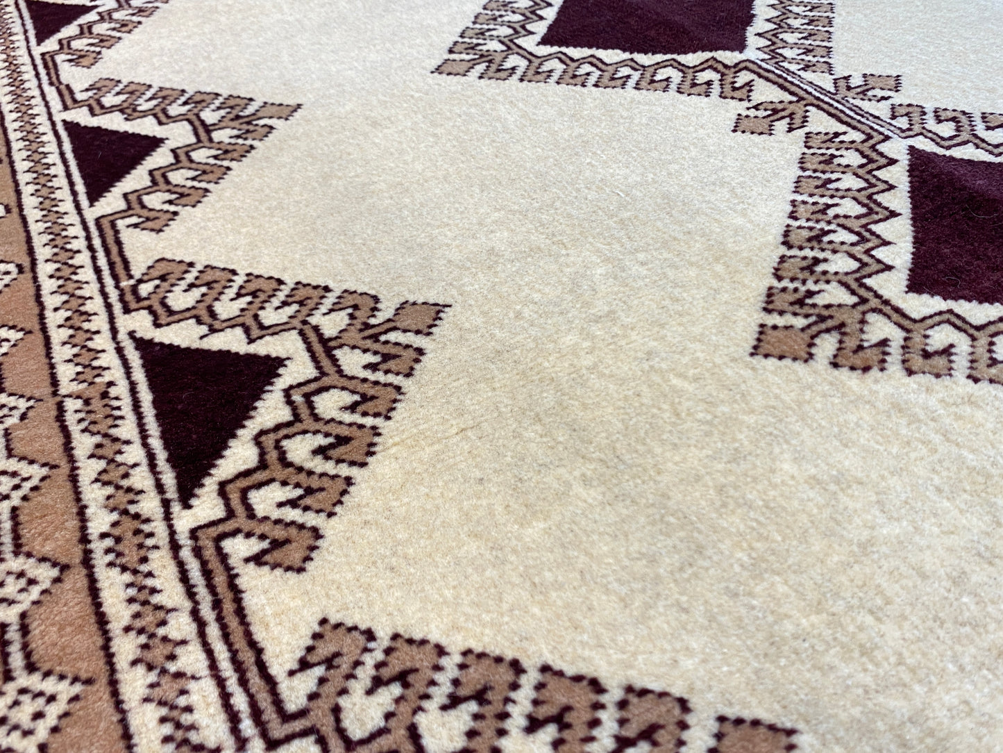 Tribal Rug 981685