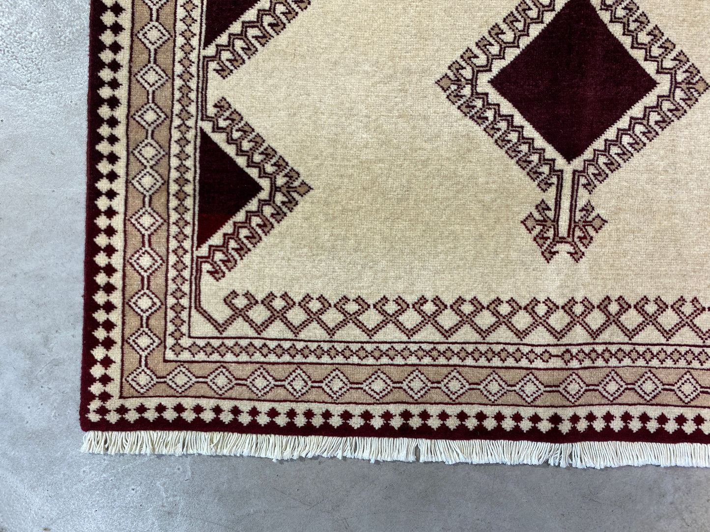 Tribal Rug 981686