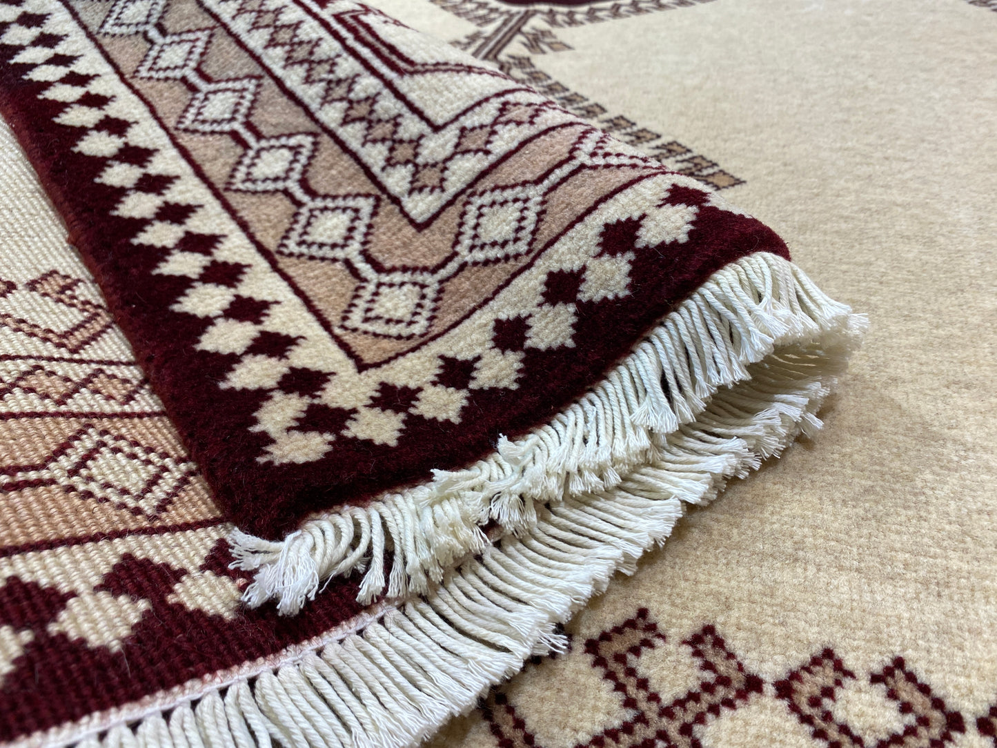 Tribal Rug 981686