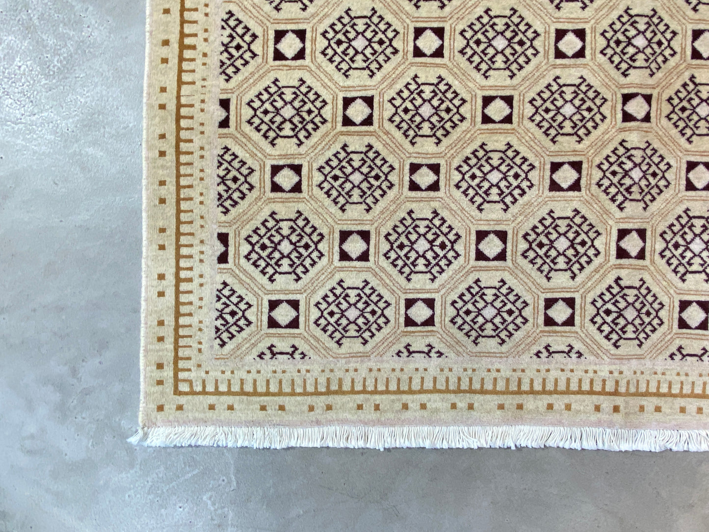 Tribal Rug 981687