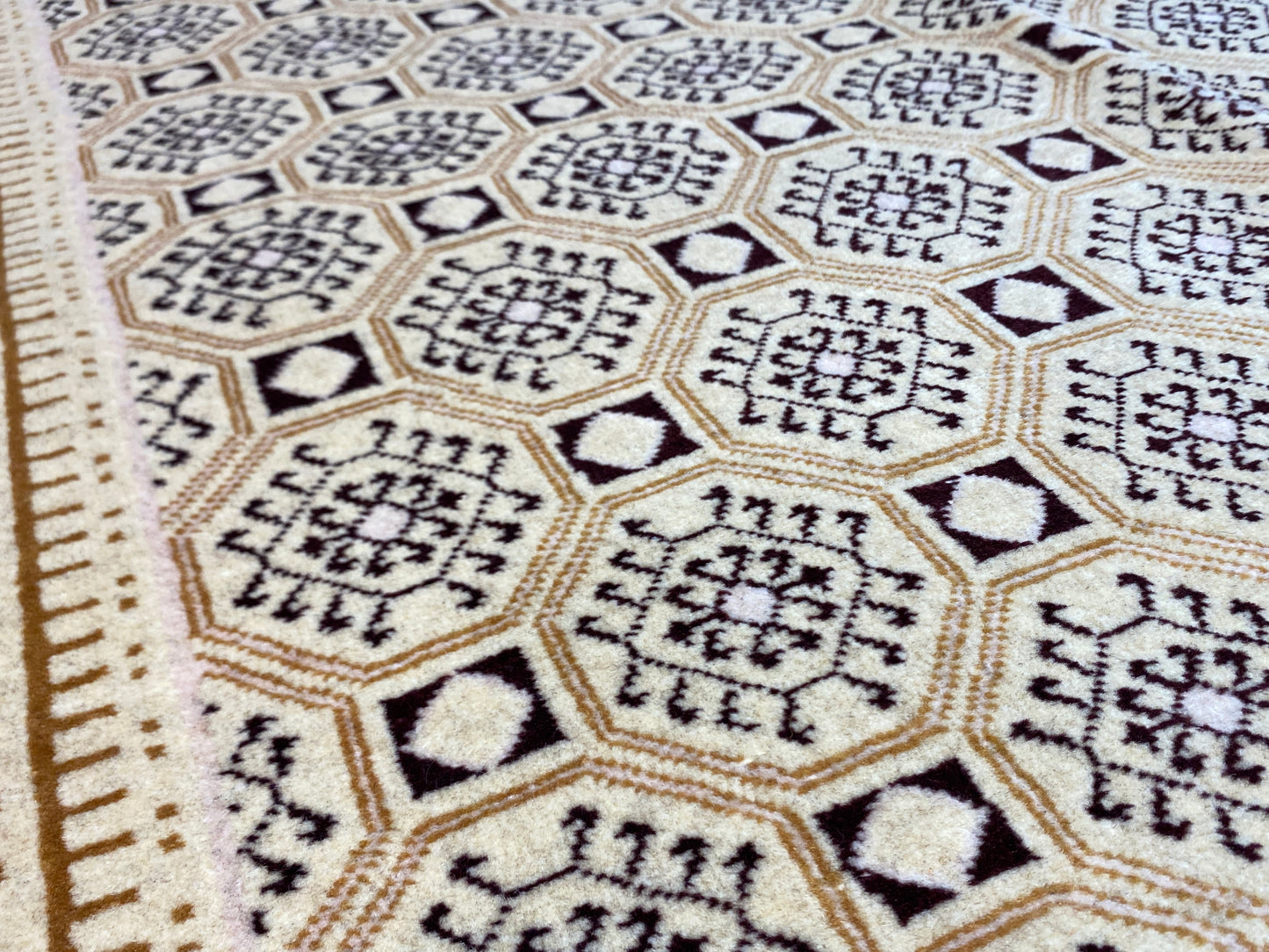 Tribal Rug 981688