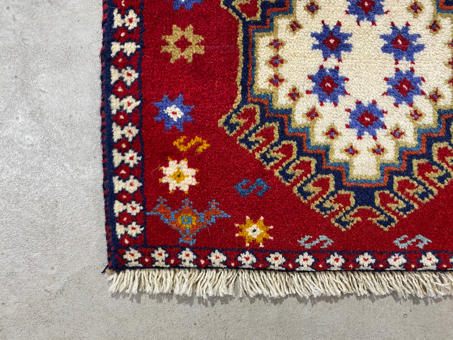 Tribal Rug 98505