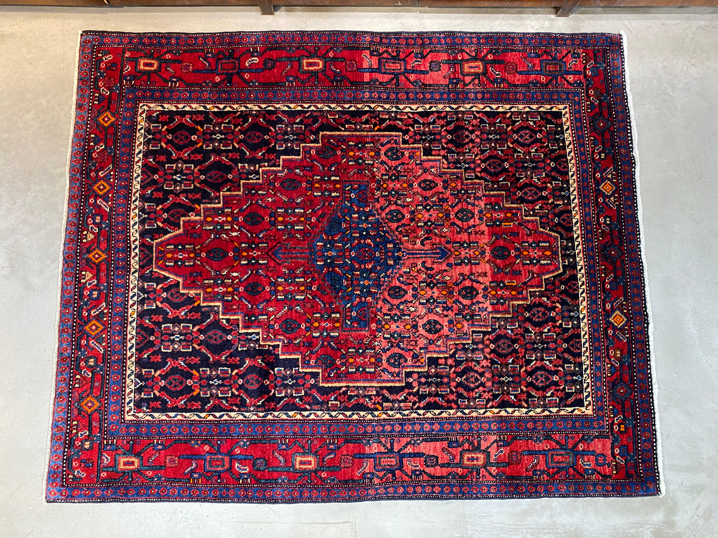 Tribal Rug 38240