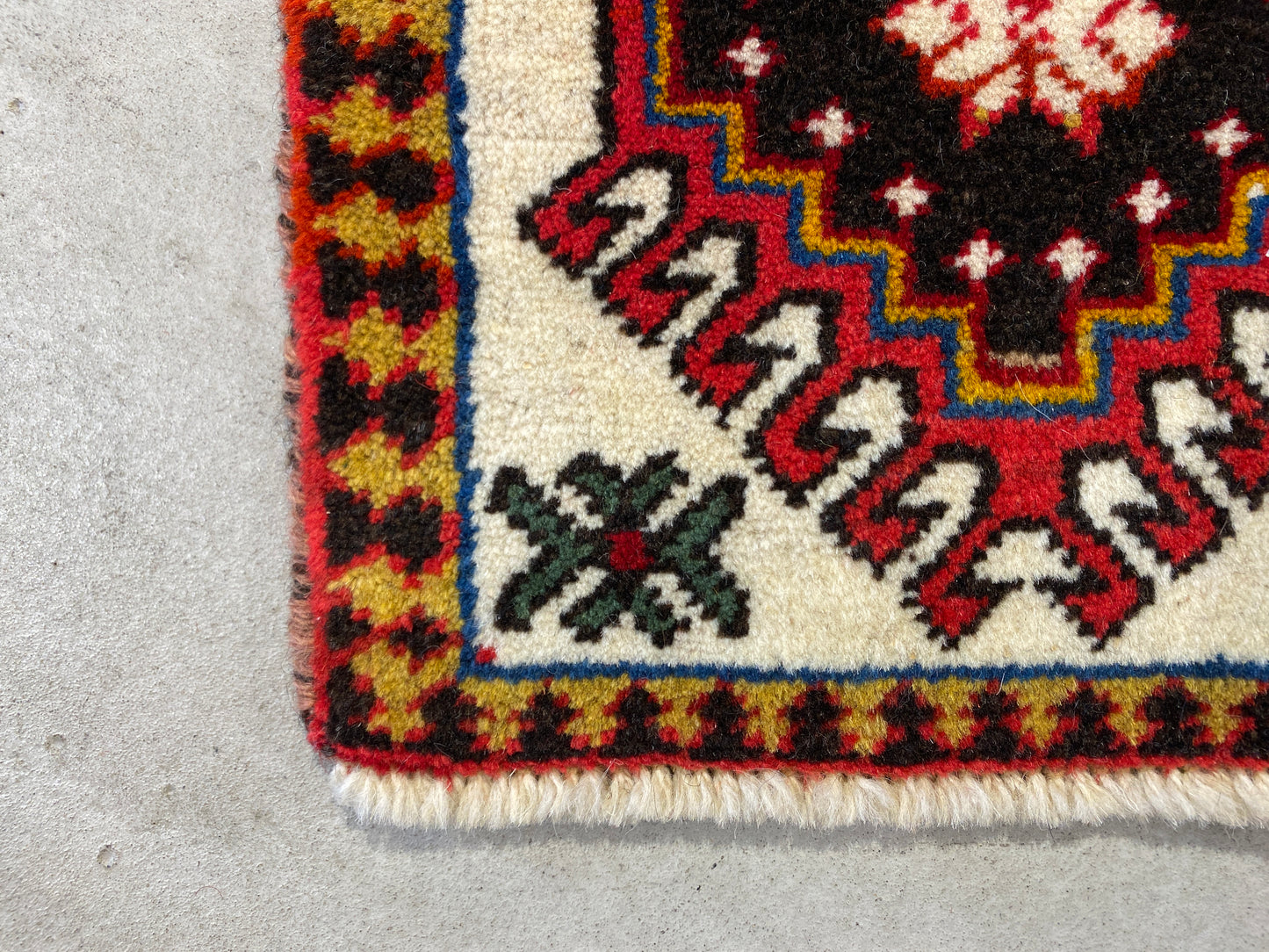 Tribal Rug 39012