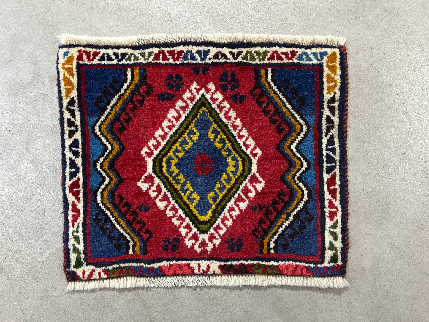 Tribal Rug 40540