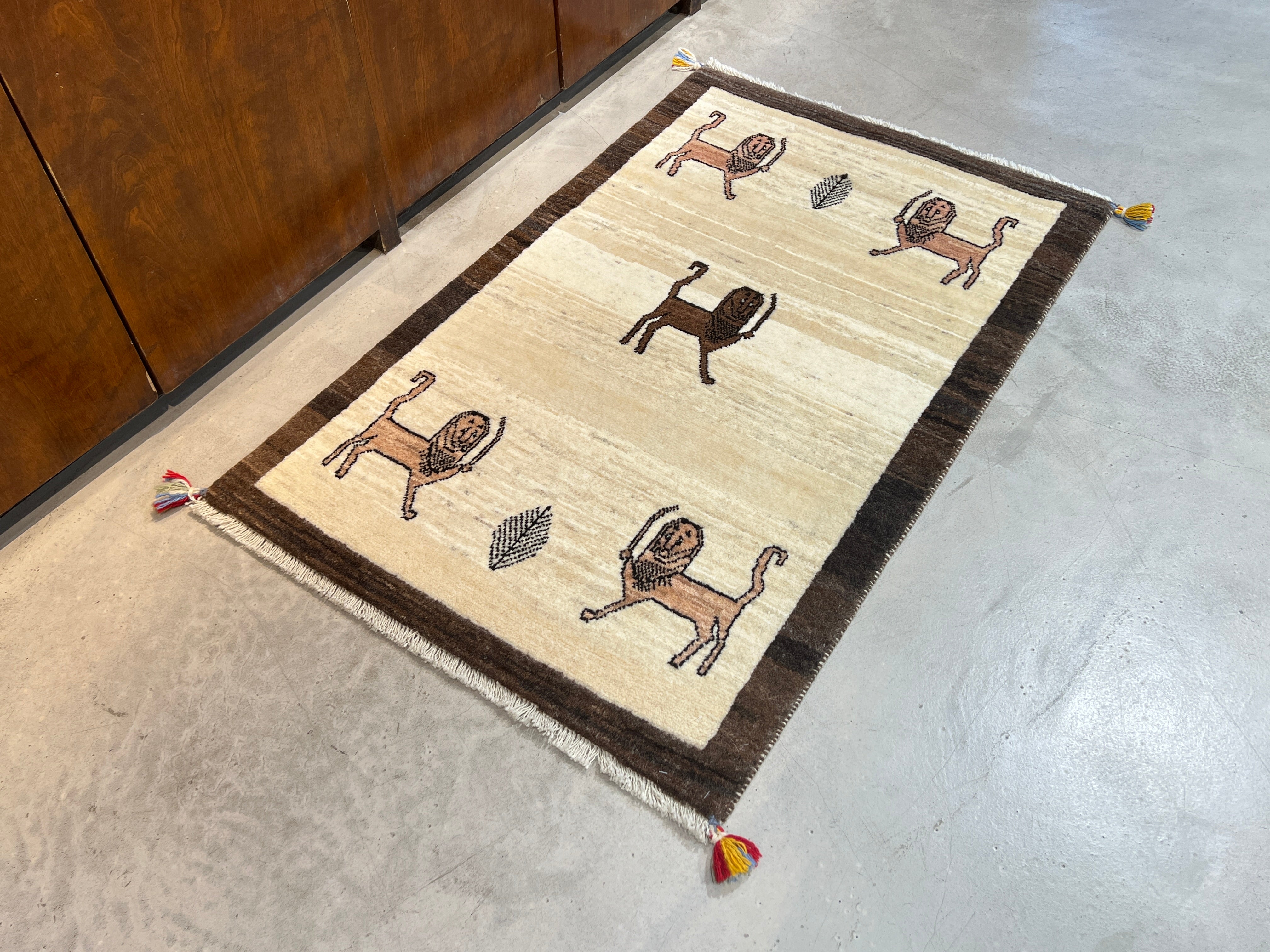 ギャッベ – Layout online