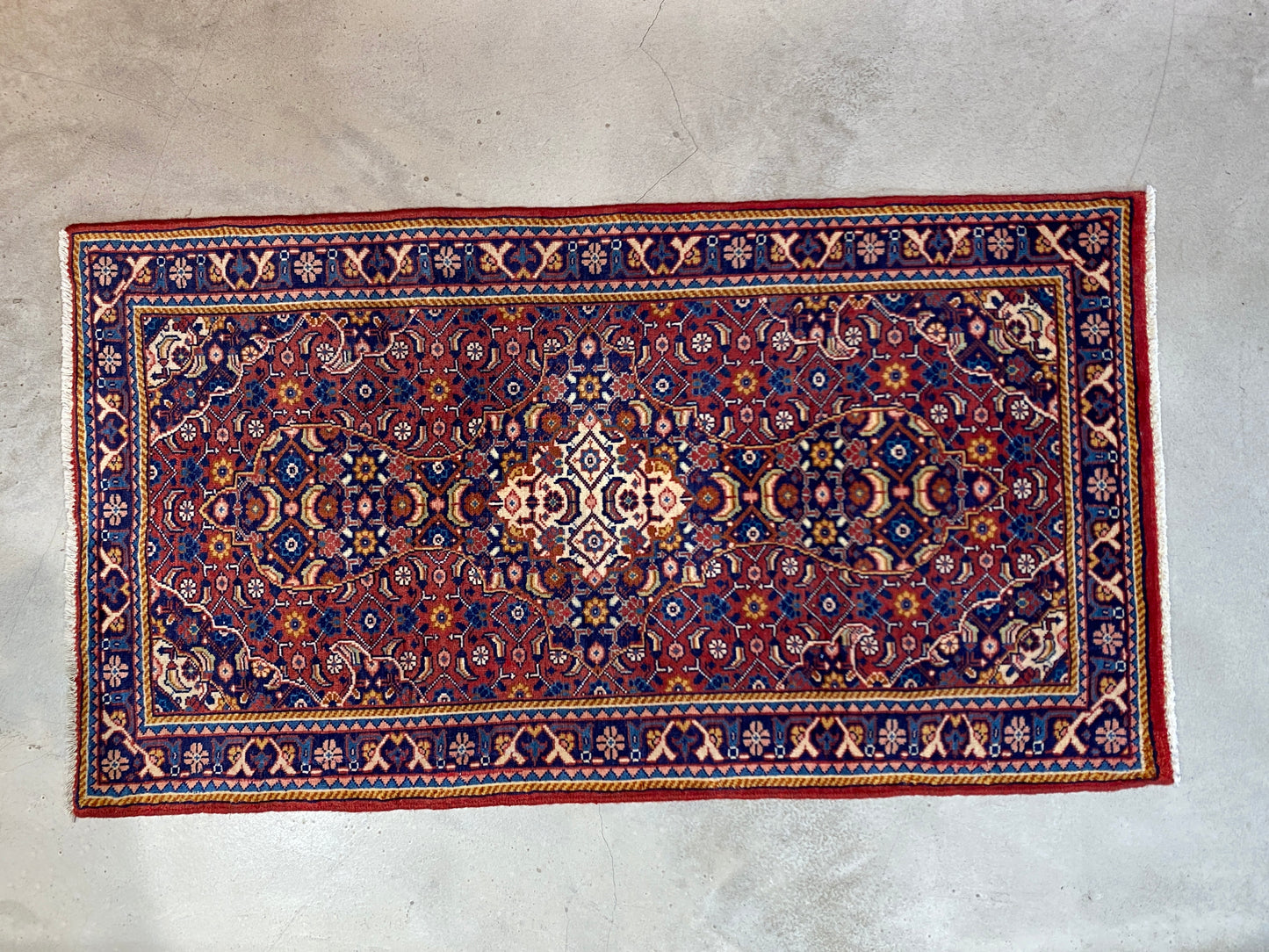 Persian Rug 41084