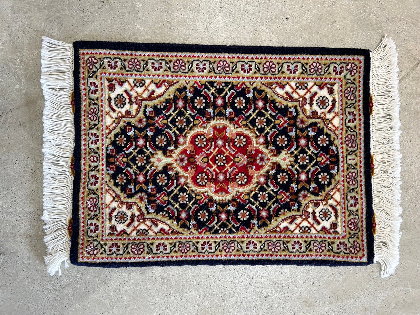 Persian Rug 41193