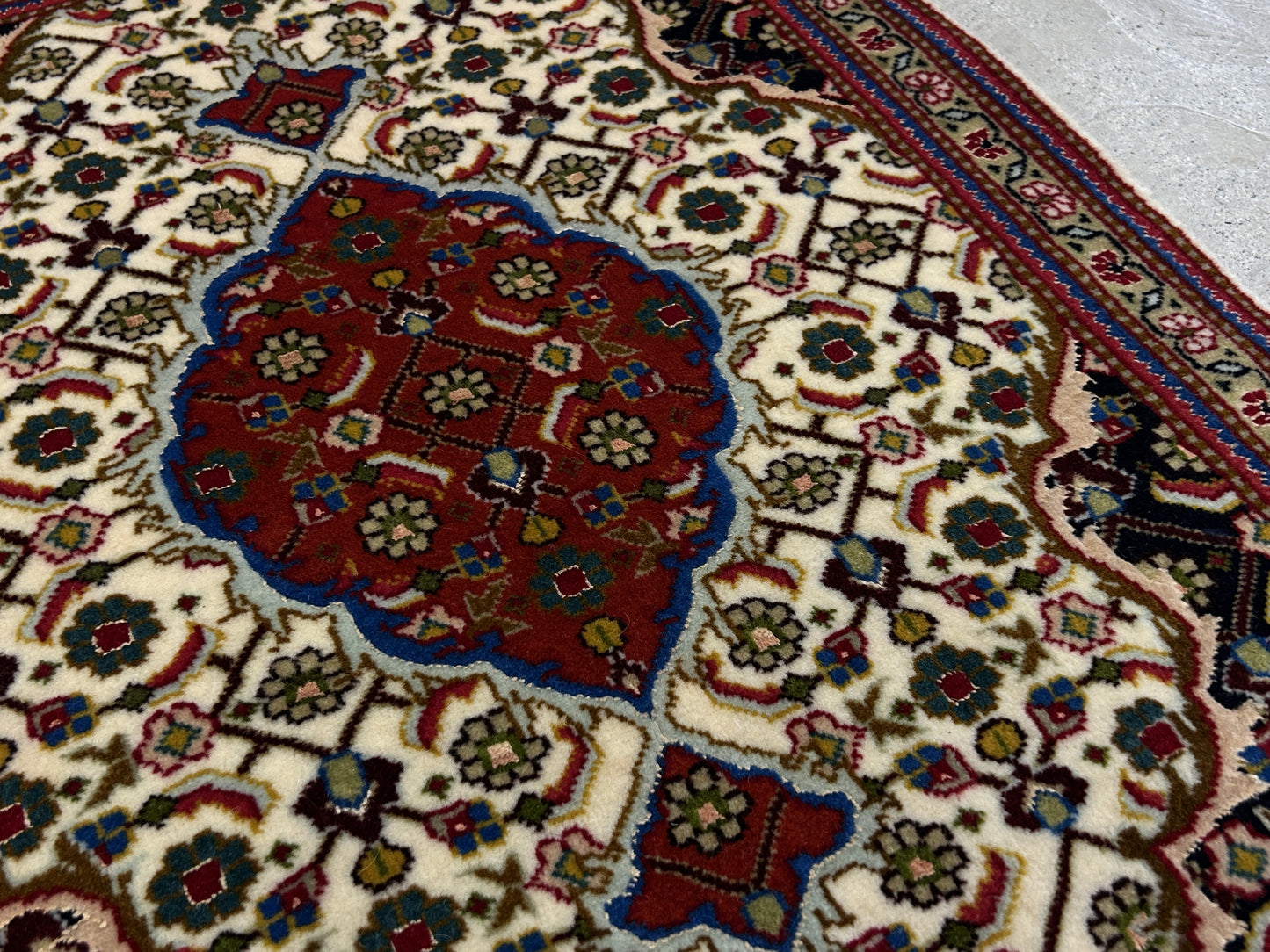 Persian Rug 41195