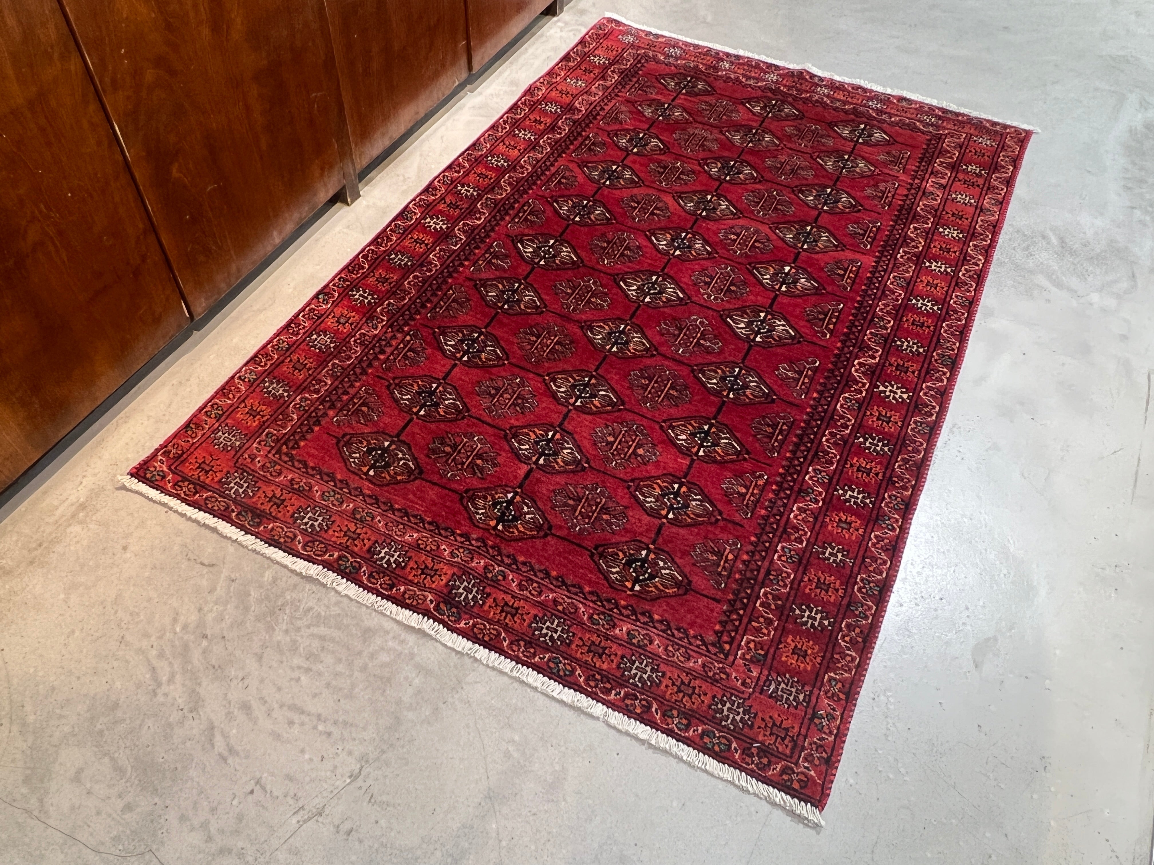 トライバルラグ – Layout online