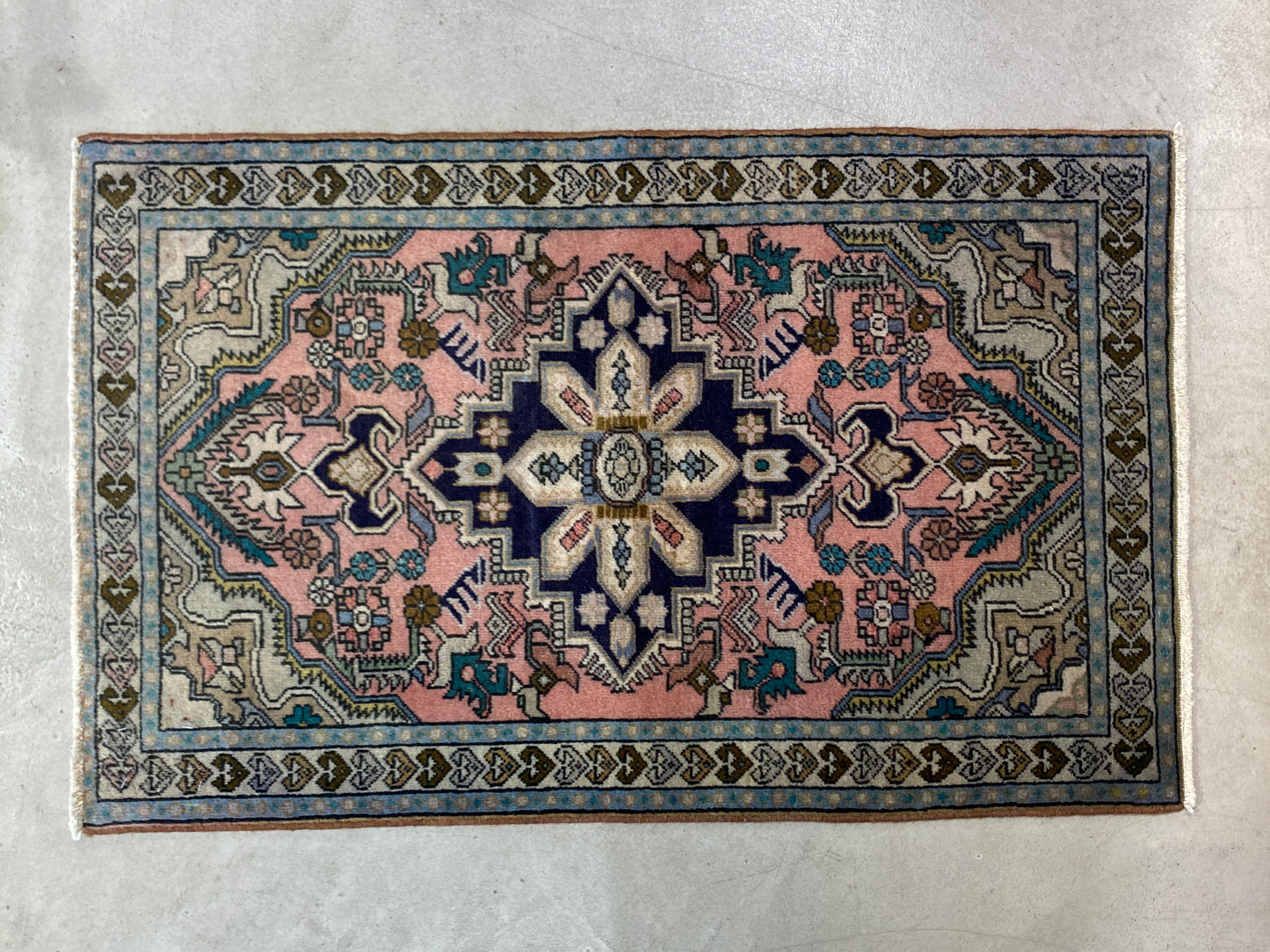 Tribal Rug 41273
