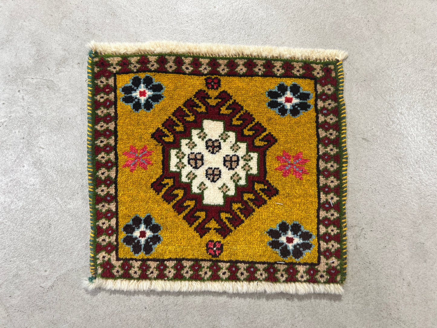 Tribal Rug 41307