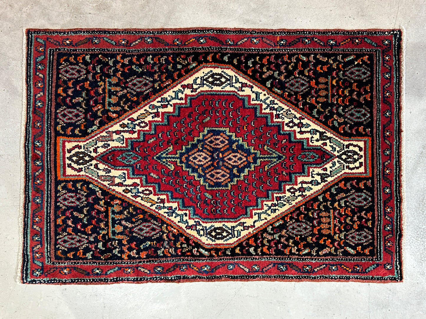 Tribal Rug 41855