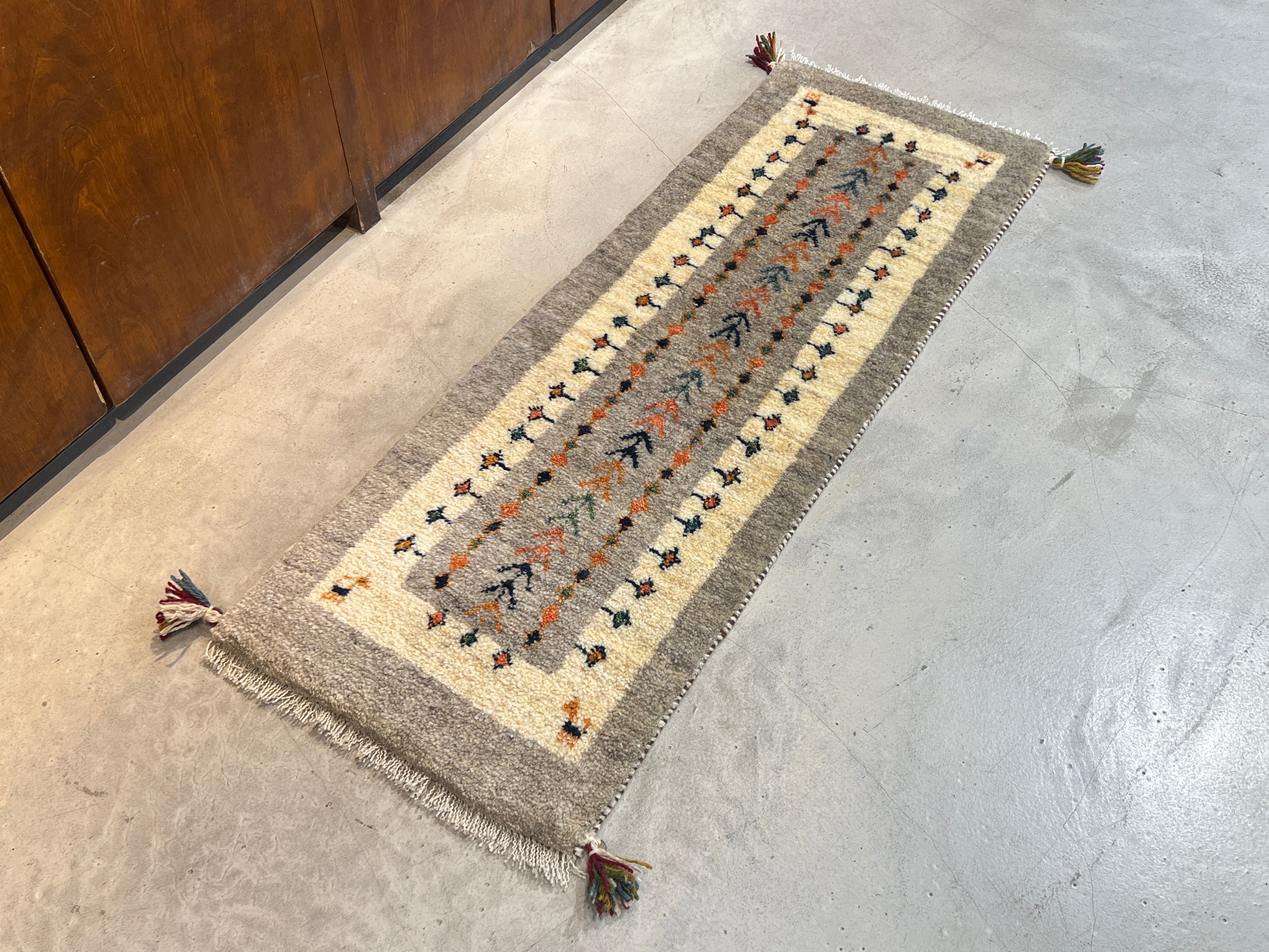 ギャッベ – Layout online