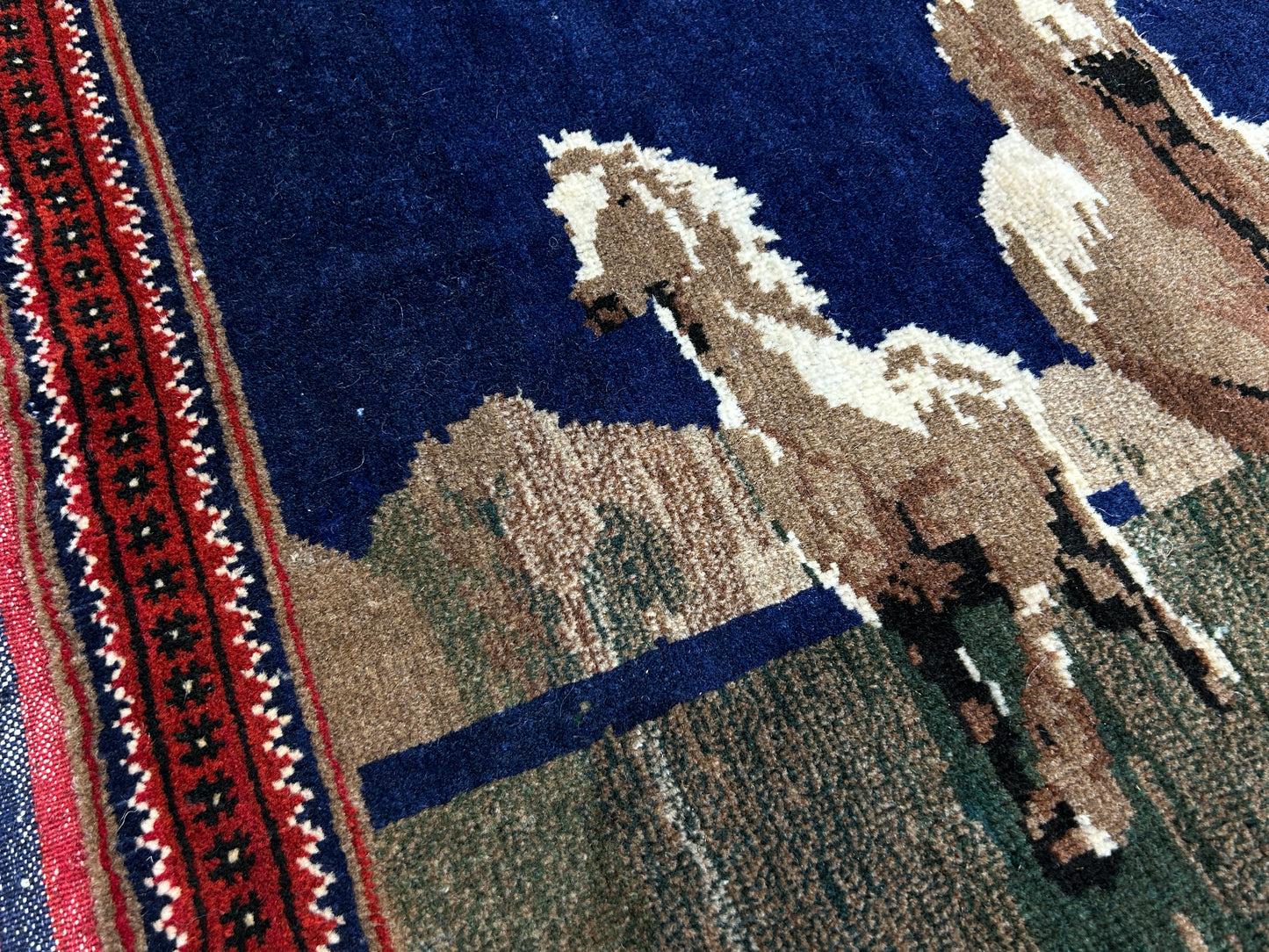 Tribal Rug 42518