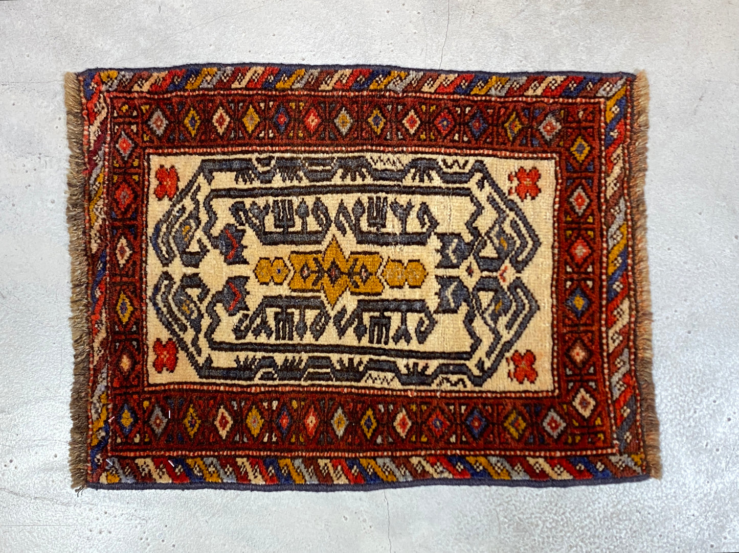 Tribal Rug 42814