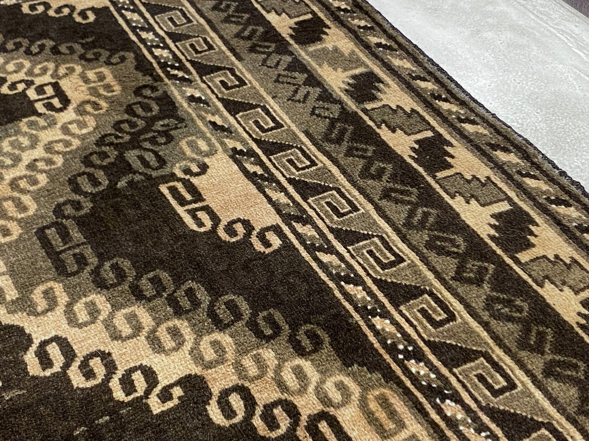 Tribal Rug 42840