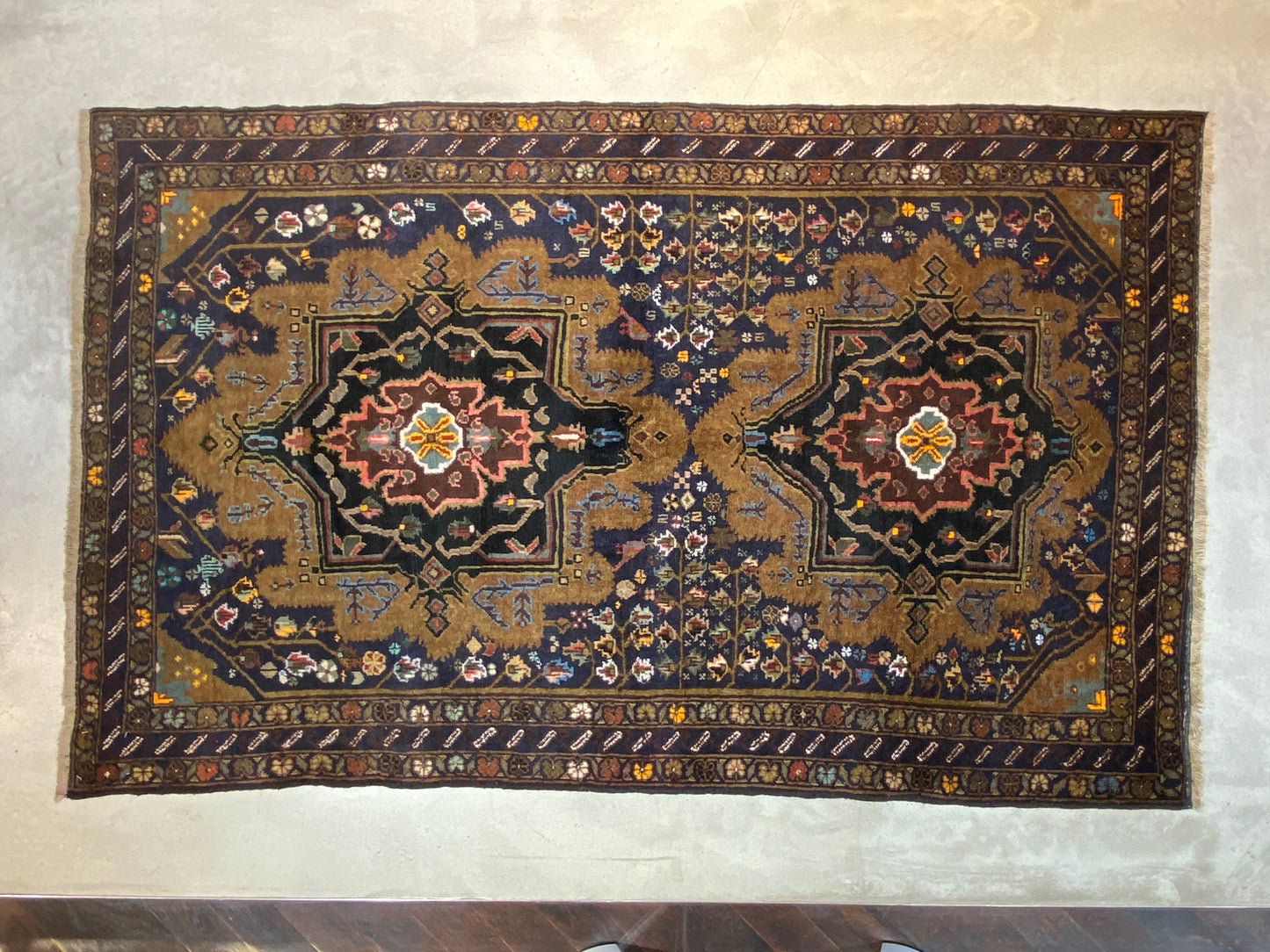 Tribal Rug 42874