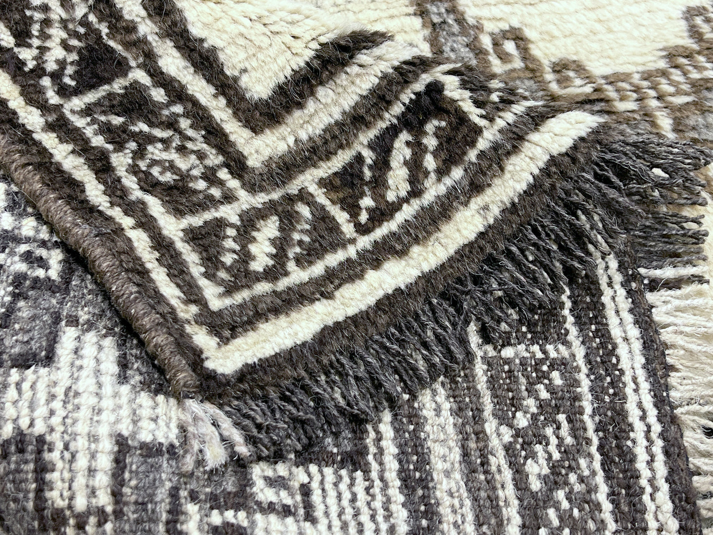 Tribal Rug 42882