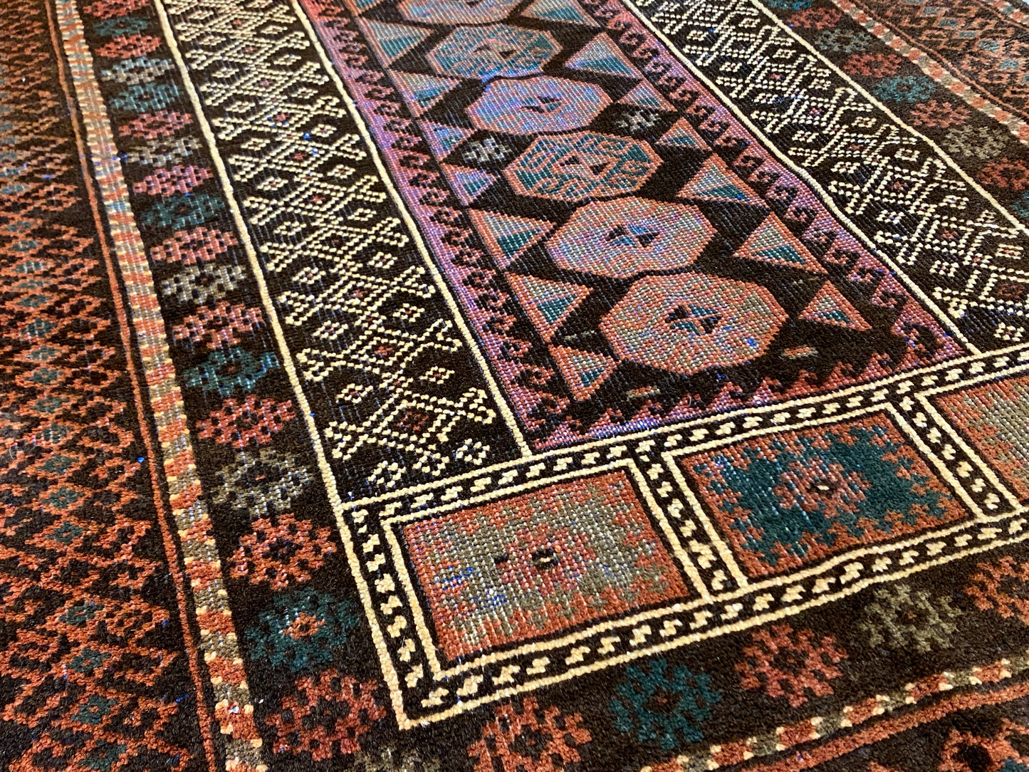 Tribal Rug 43037