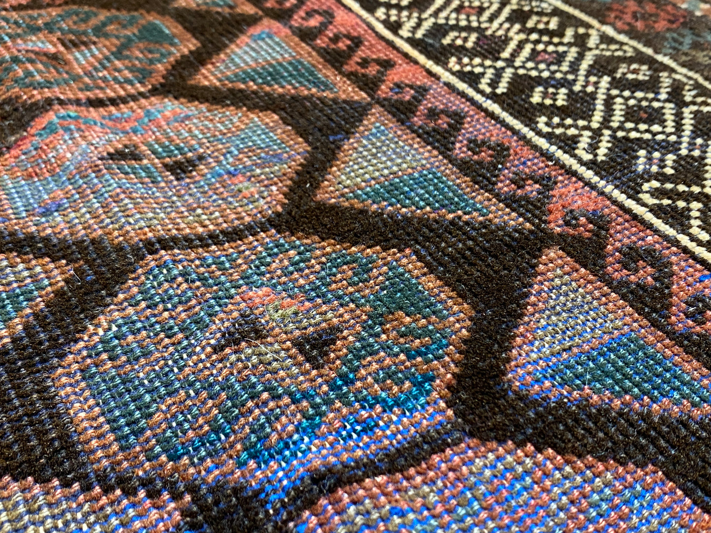 Tribal Rug 43037
