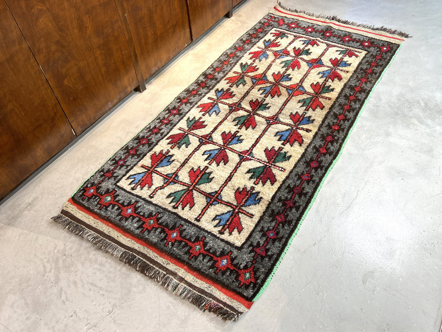 Tribal Rug 43101