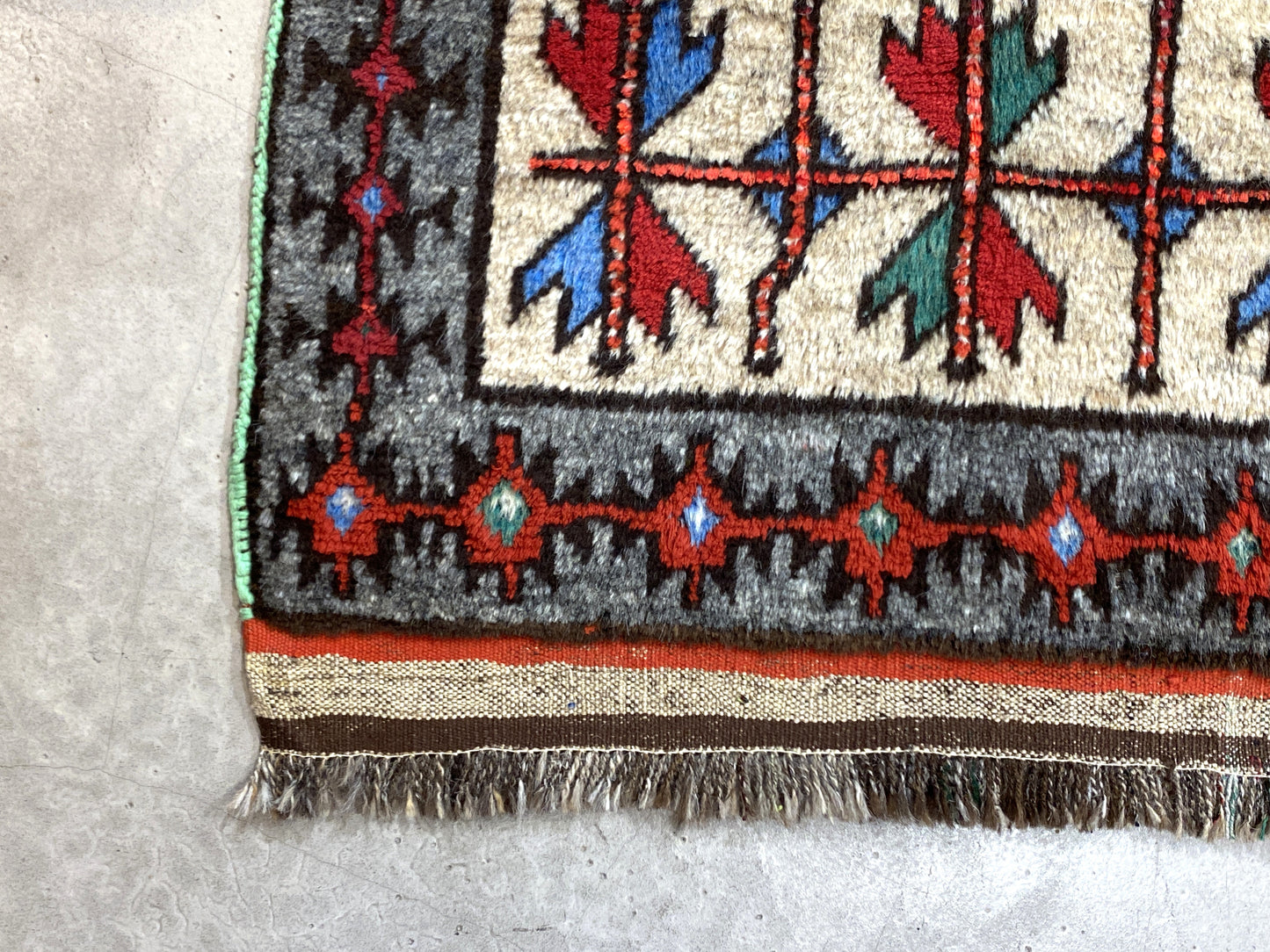 Tribal Rug 43101