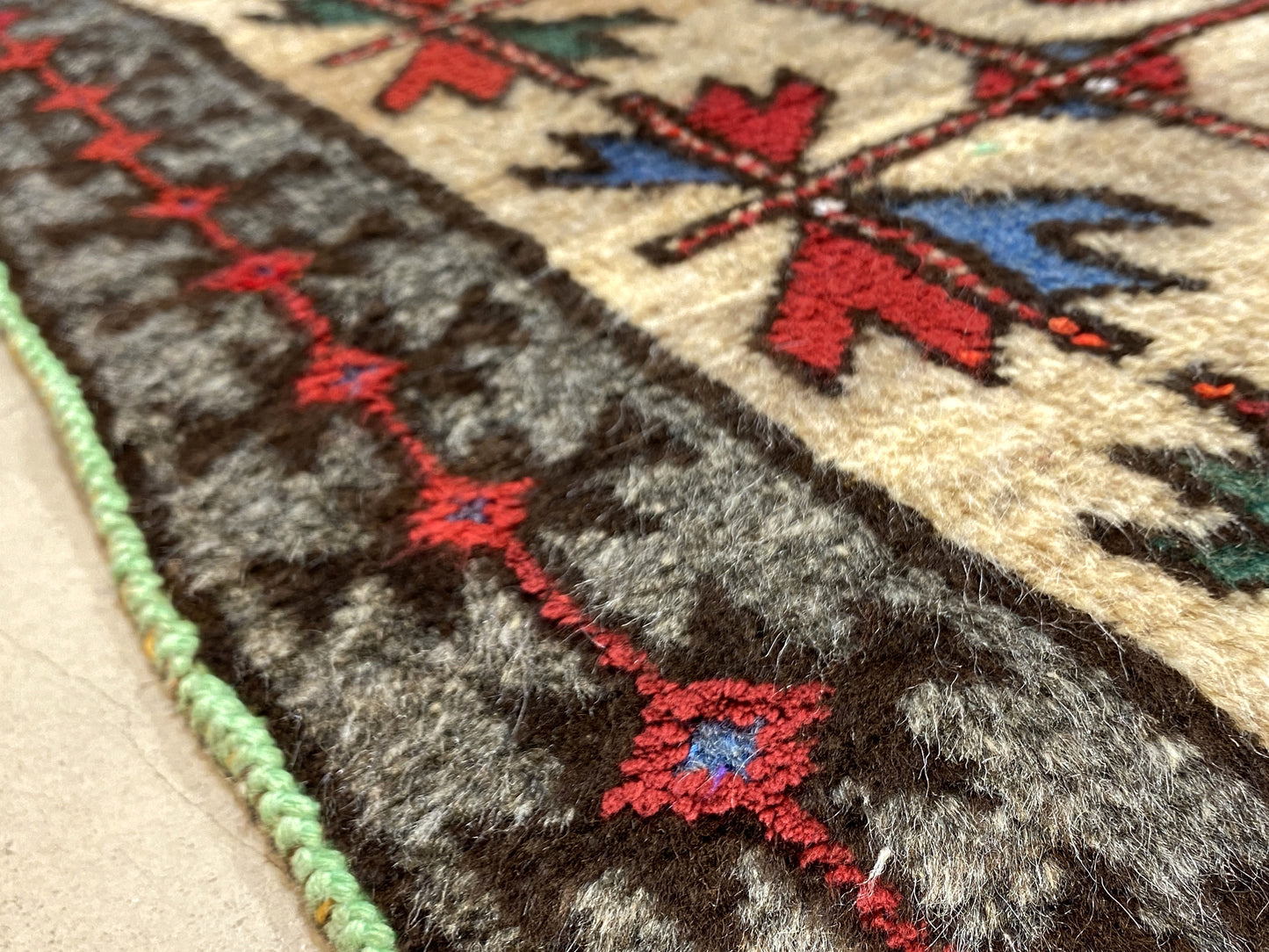 Tribal Rug 43101