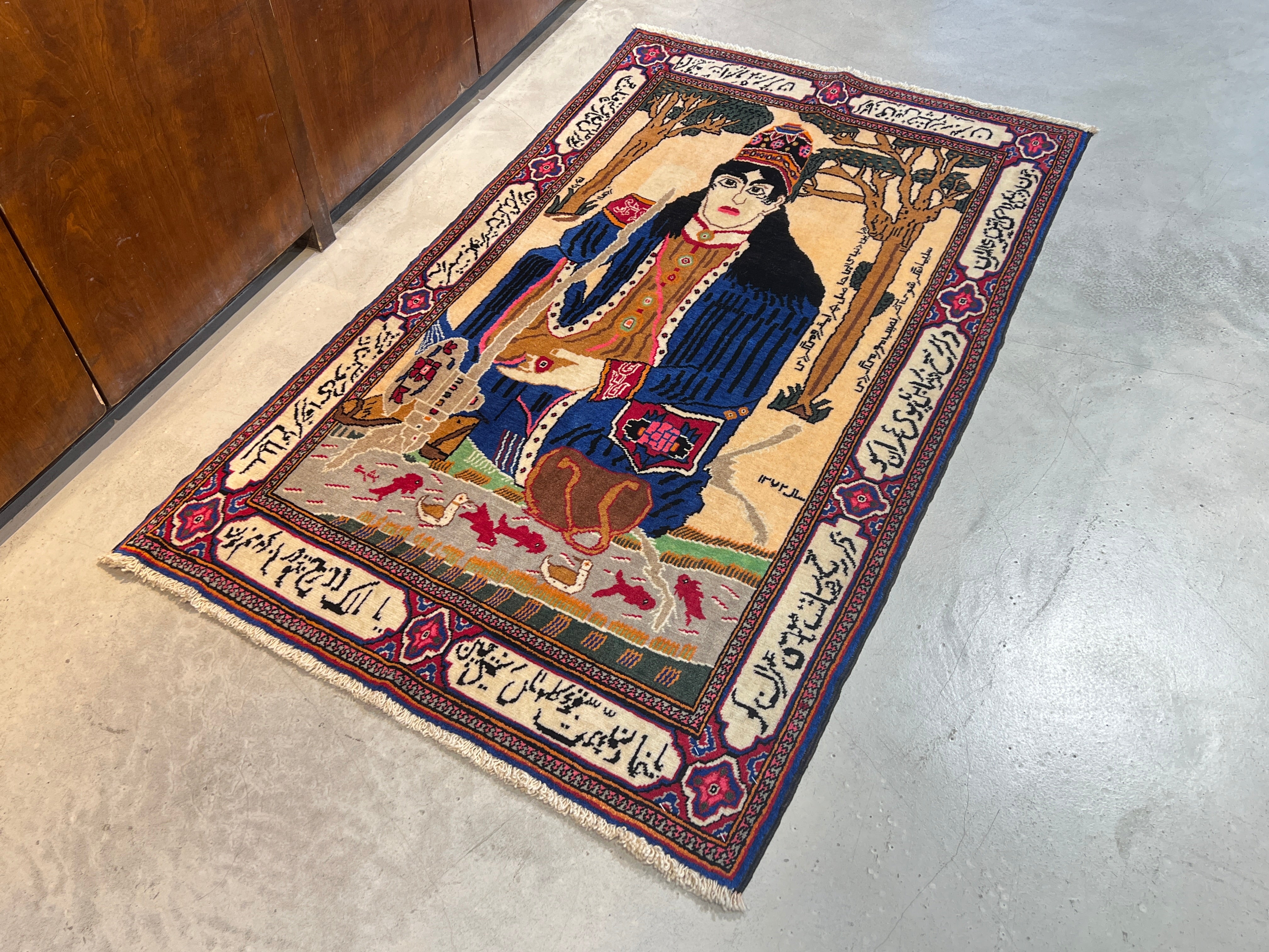 トライバルラグ – Layout online