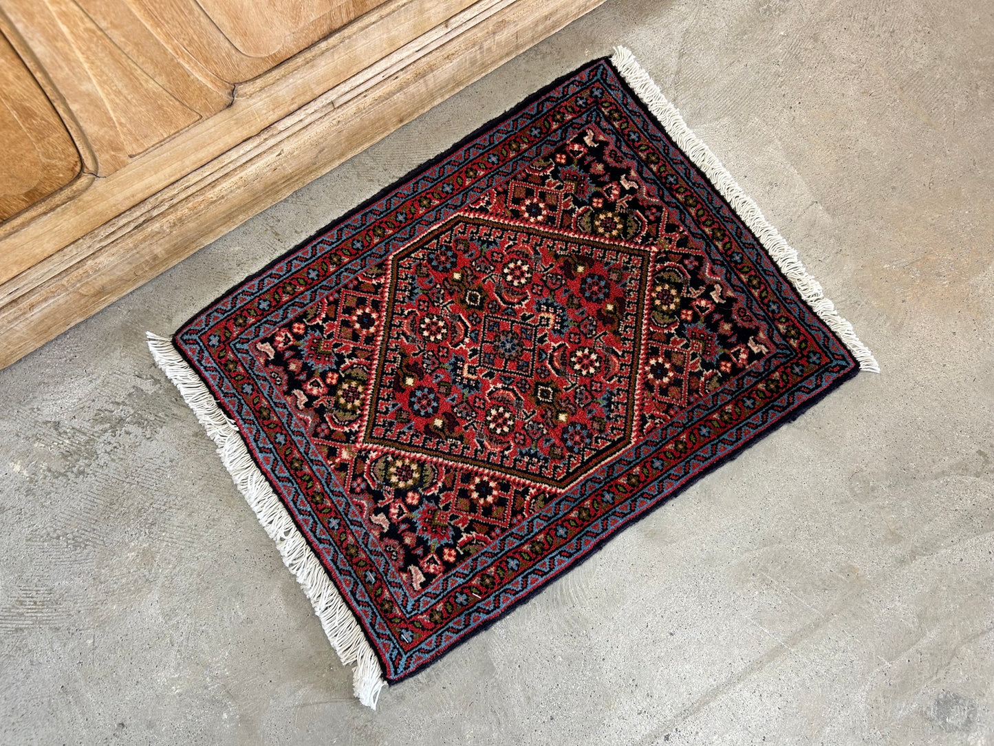 Persian Rug 90366