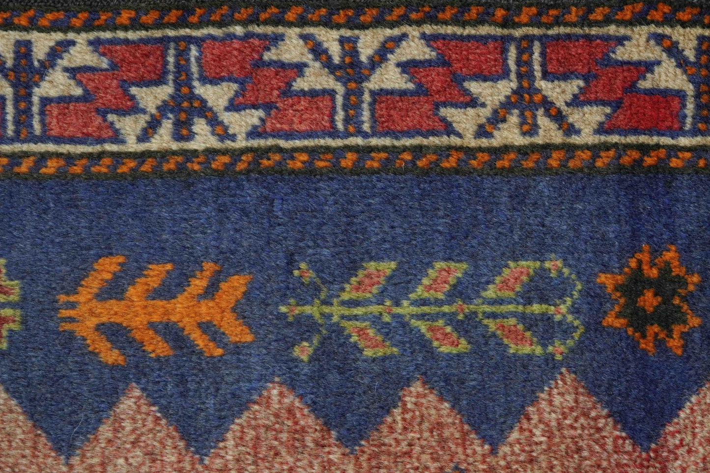 Tribal Rug 93758