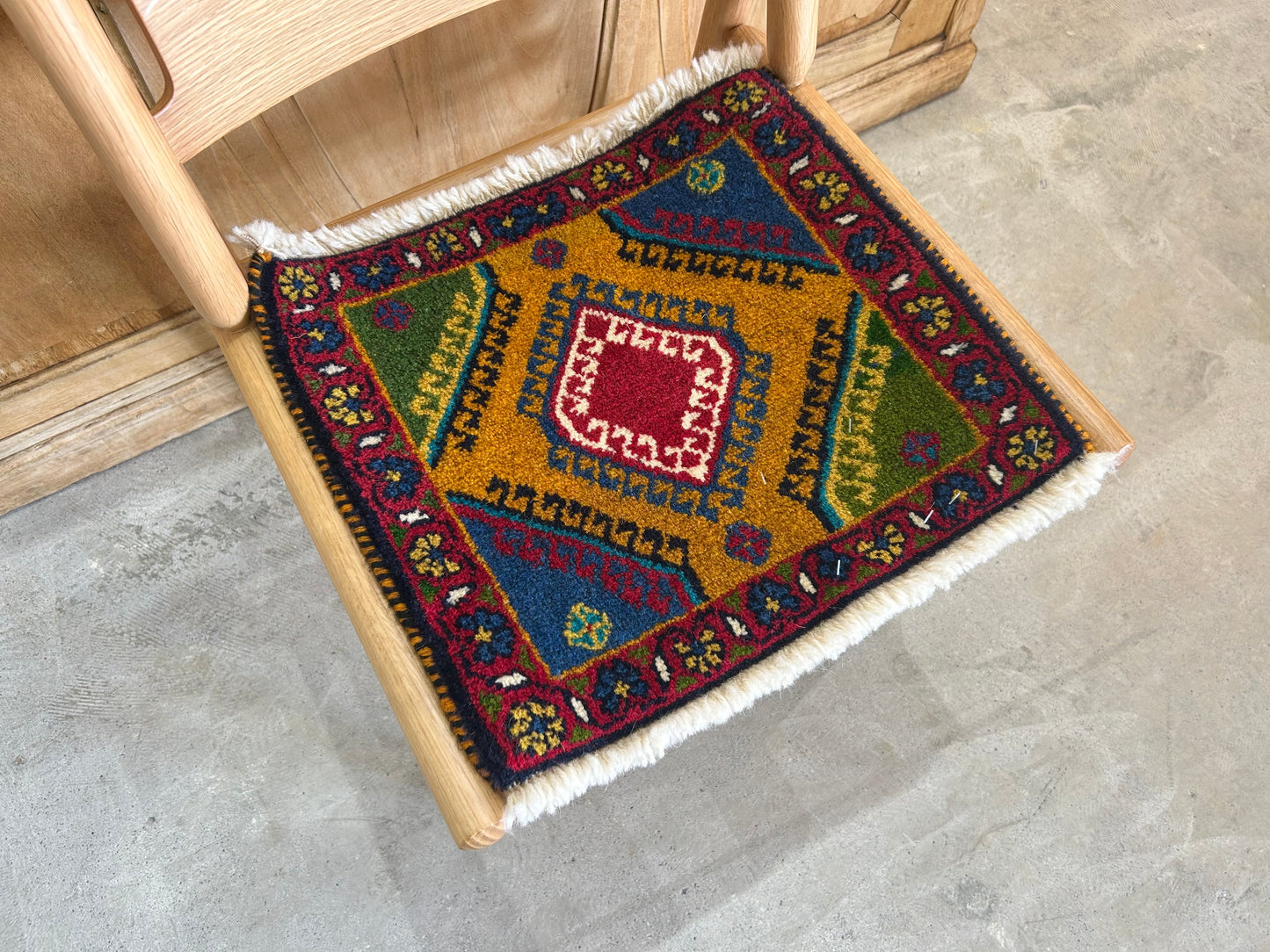 Tribal Rug 98509