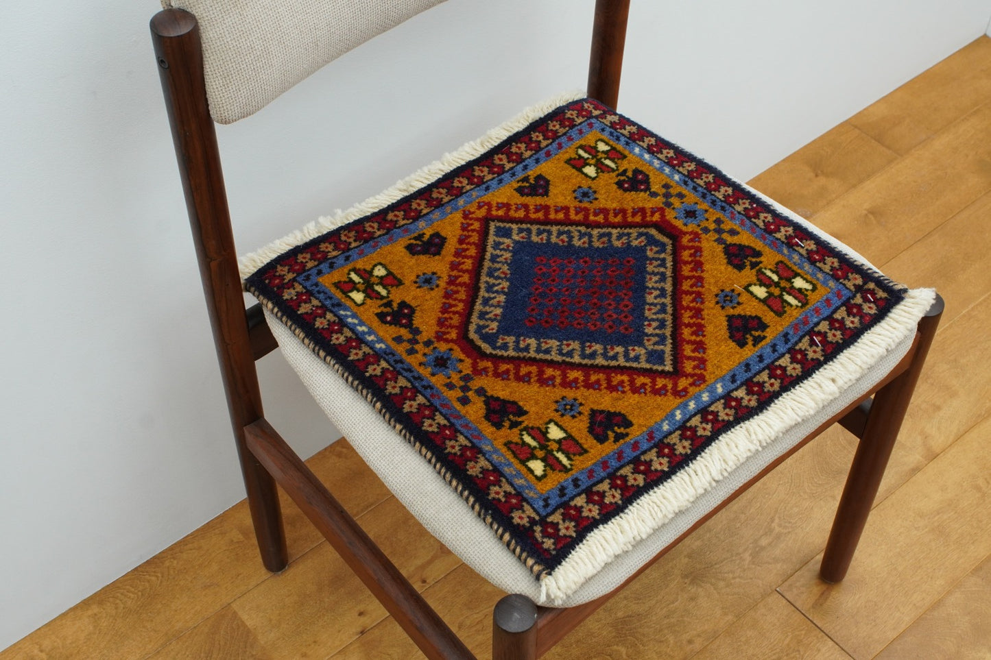 Tribal Rug 98532