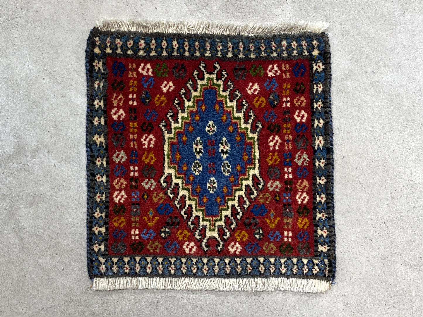 Tribal Rug 98573