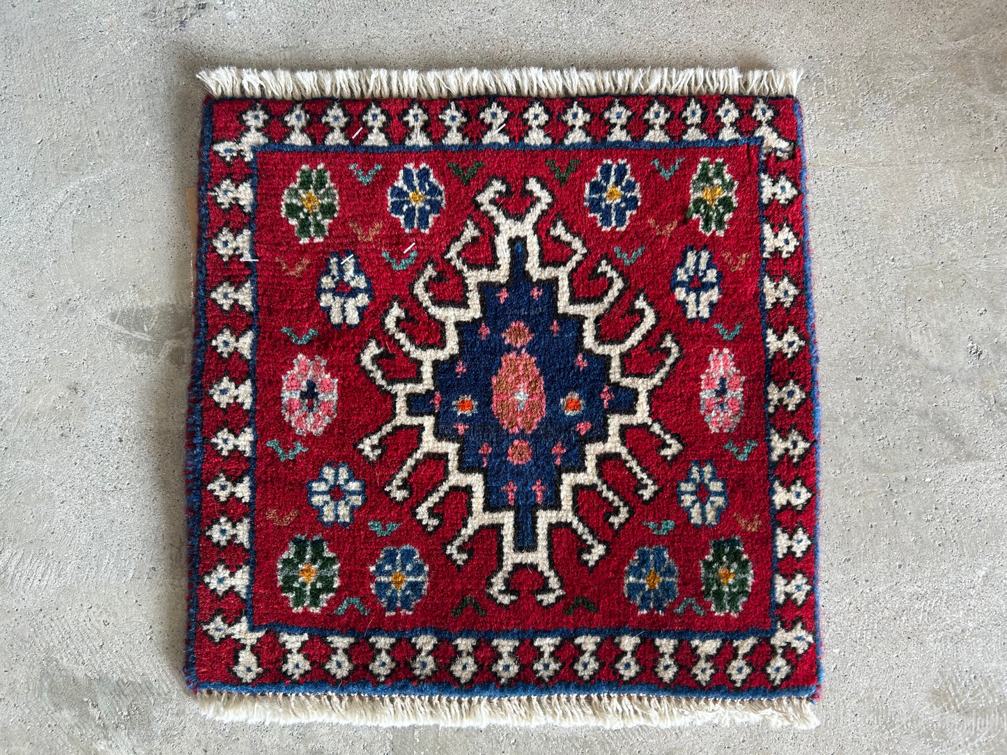 Tribal Rug 99203