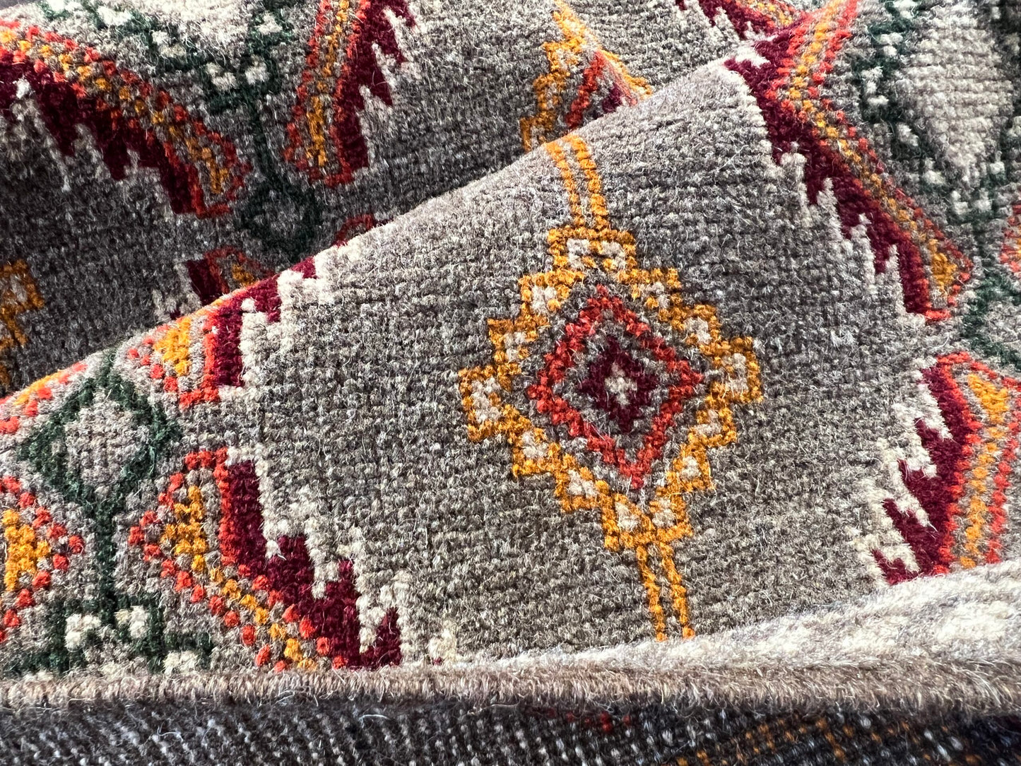 Tribal Rug 37217